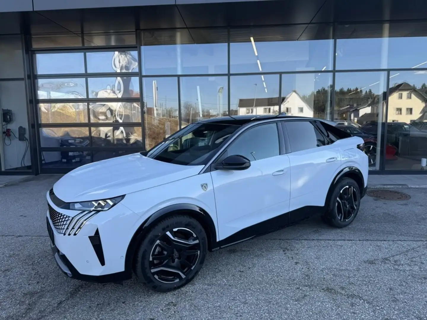 Peugeot 3008 Elektro 210 73kWh Weiß - 2