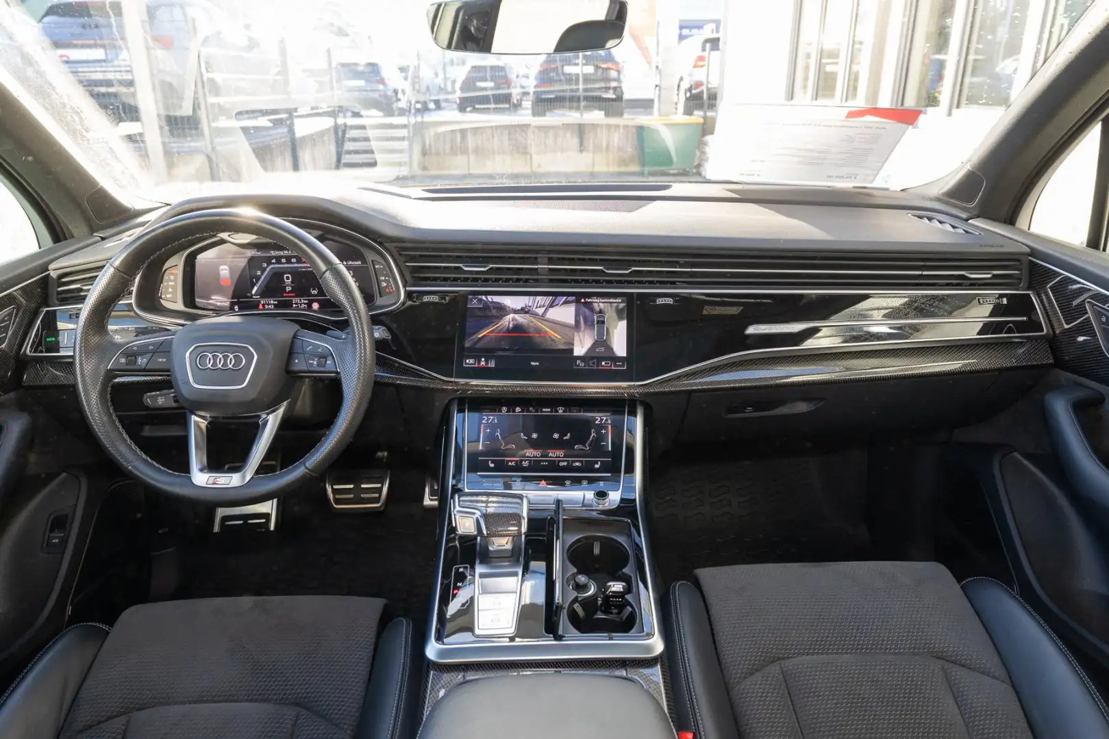 Audi SQ7 competition plus 4.0 TFSI S tr. (7 Sitzer,AHK, Schwarz - 2