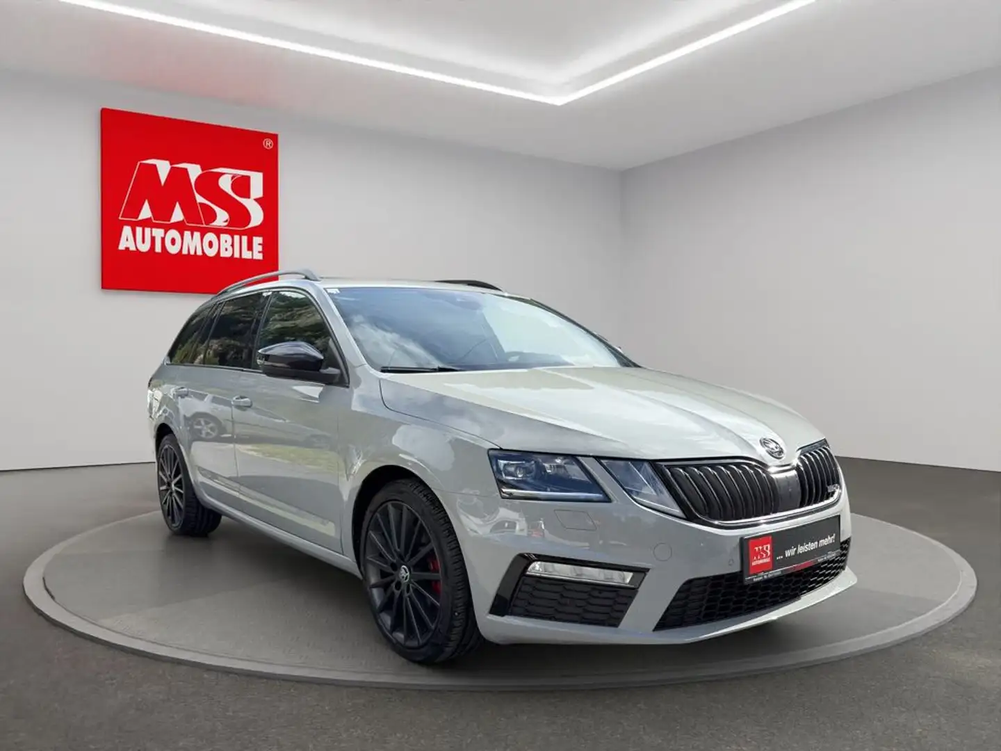 Skoda Octavia RS 4x4*NAVI*ISOFIX*LED Grau - 1