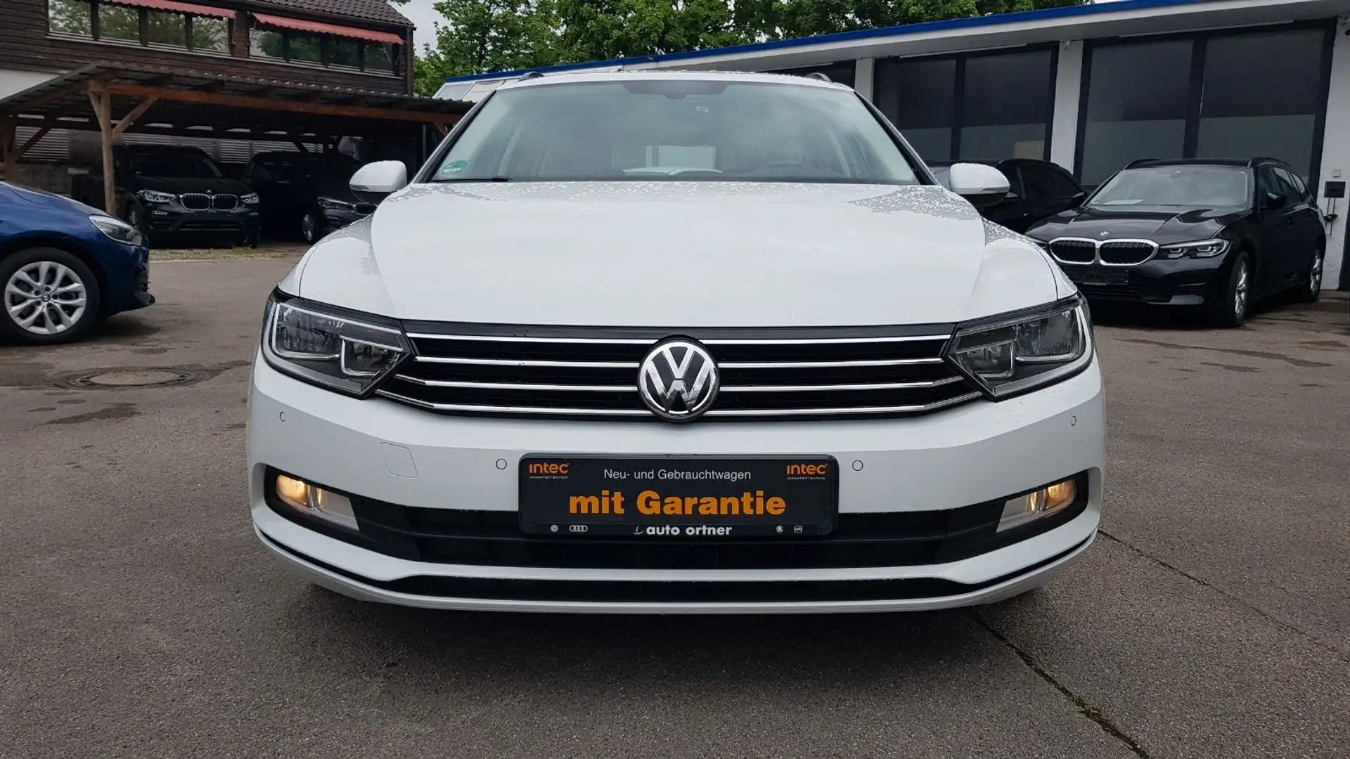 Volkswagen Passat Variant Trendline BMT 1.4 TSI~ Navi ~ PDC Blanc - 2