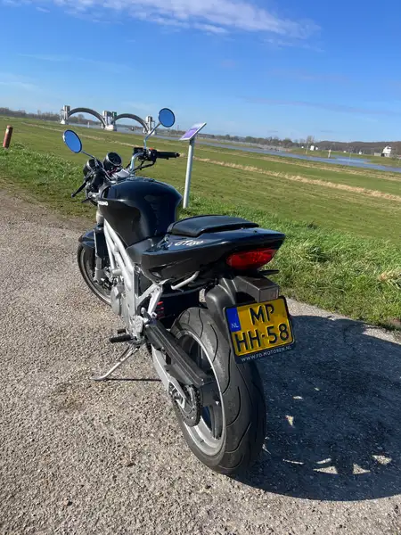 Hyosung GT 650 - foto 8