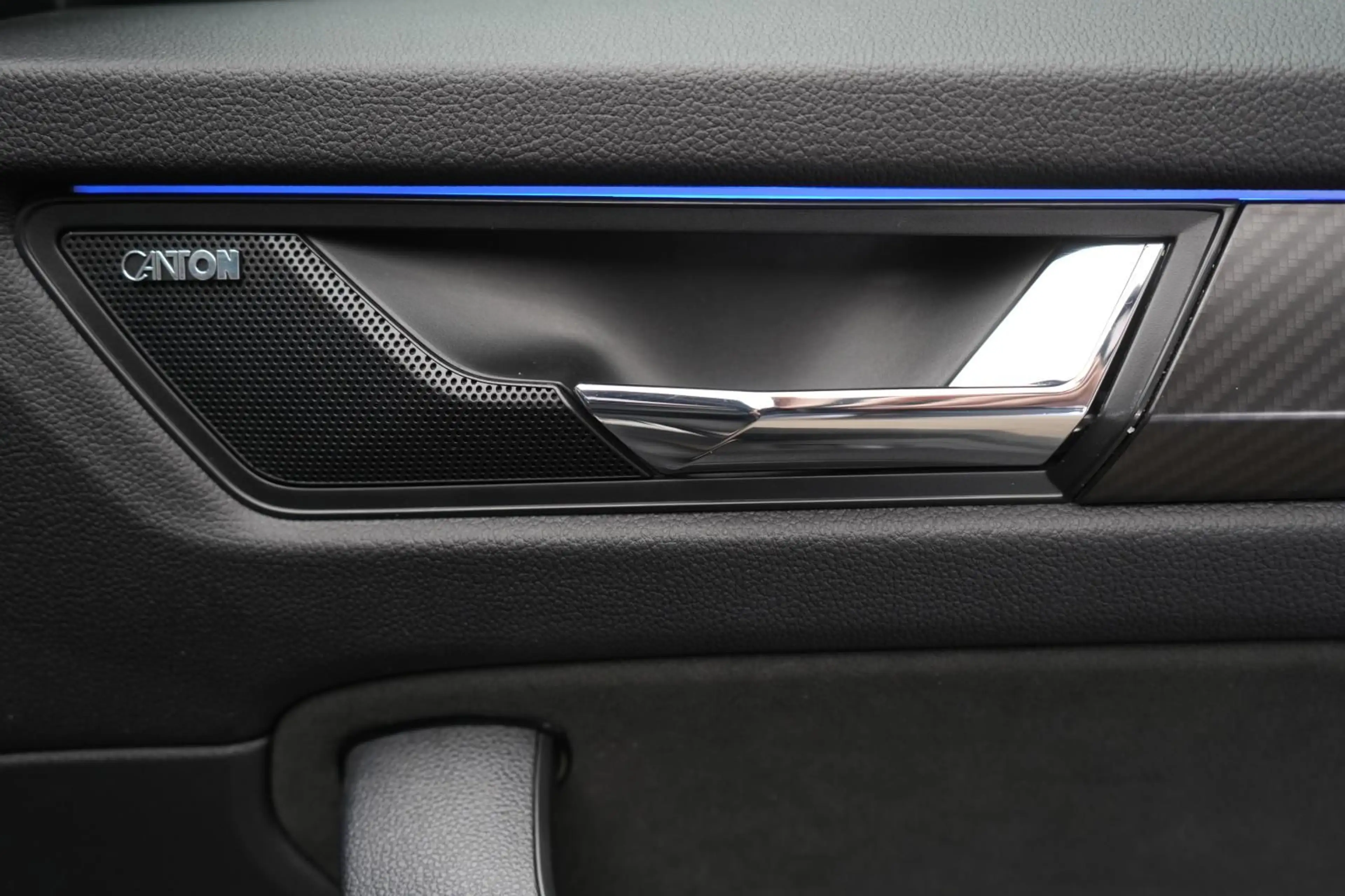 Skoda Kodiaq 2.0 TDI DSG Sportline Pano/AHK/Memory/Kam — photo 9