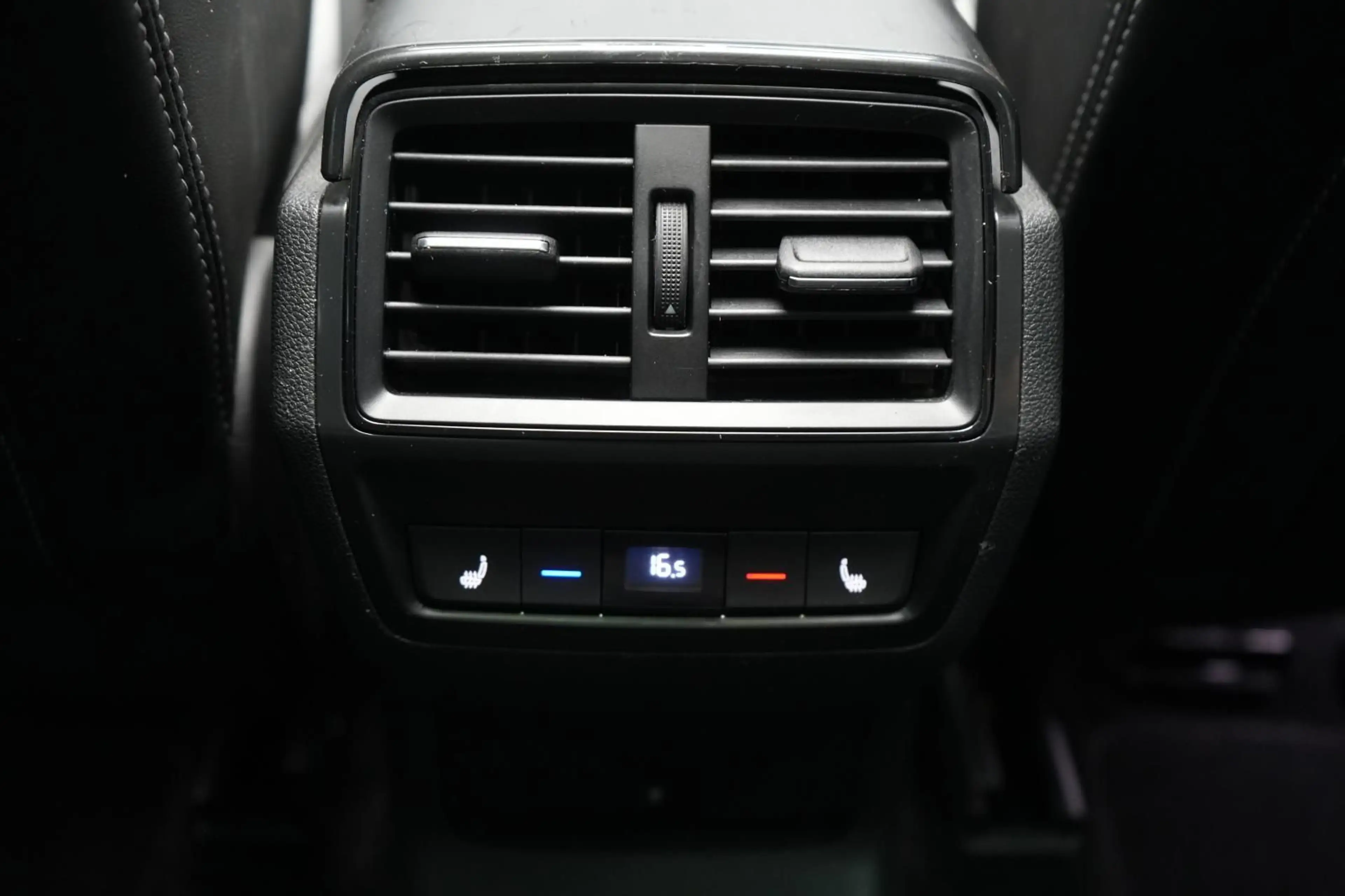 Skoda Kodiaq 2.0 TDI DSG Sportline Pano/AHK/Memory/Kam — photo 10