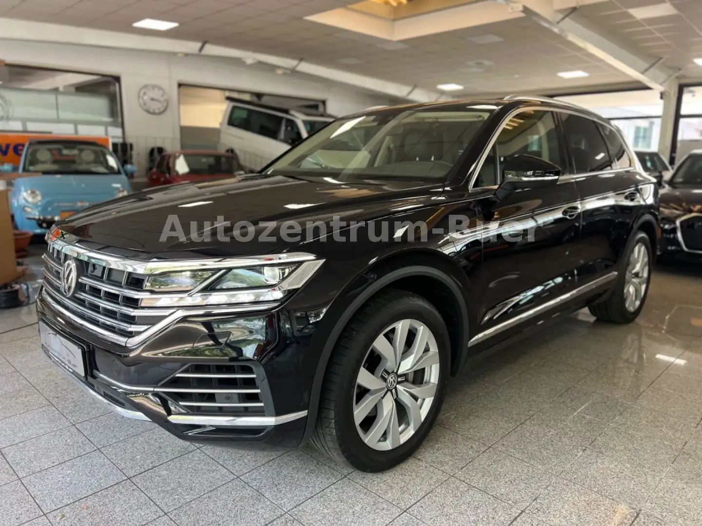 Volkswagen Touareg Atmosphere 4Motion "Vollausstattung" Schwarz - 2