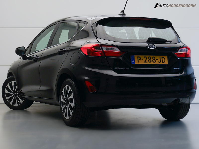 Ford Fiesta 1.0 EcoBoost Hybrid Titanium (APPLE CARPLAY,LED VE — photo 4