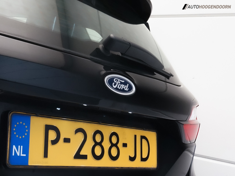 Ford Fiesta 1.0 EcoBoost Hybrid Titanium (APPLE CARPLAY,LED VE — photo 6