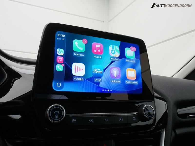 Ford Fiesta 1.0 EcoBoost Hybrid Titanium (APPLE CARPLAY,LED VE — photo 21