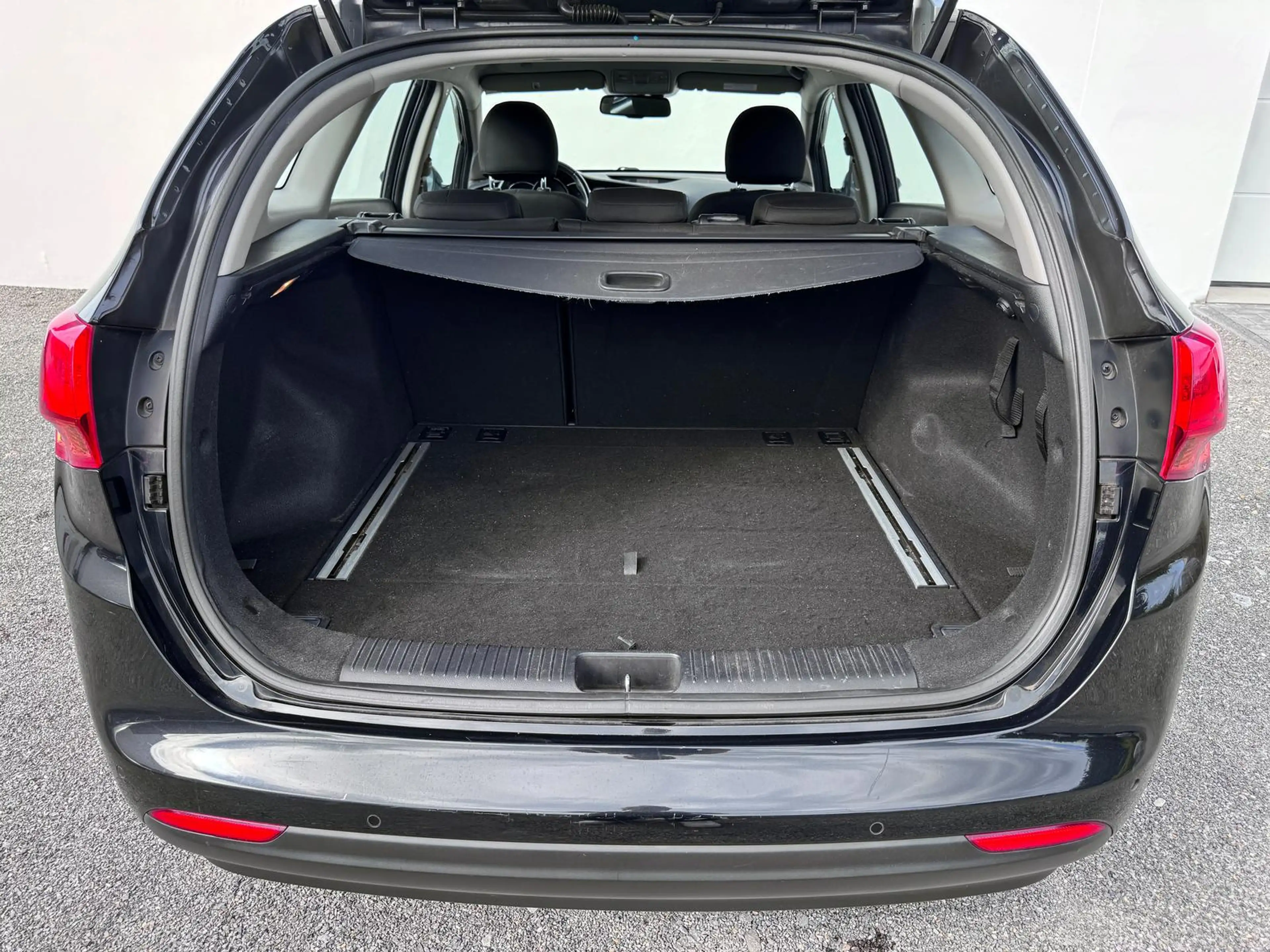 Kia Ceed SW / cee'd SW CEED*1.6 GDI*SPORTSWAGON*SPIRIT*PDC*LED*SITZHEIZ — photo 14