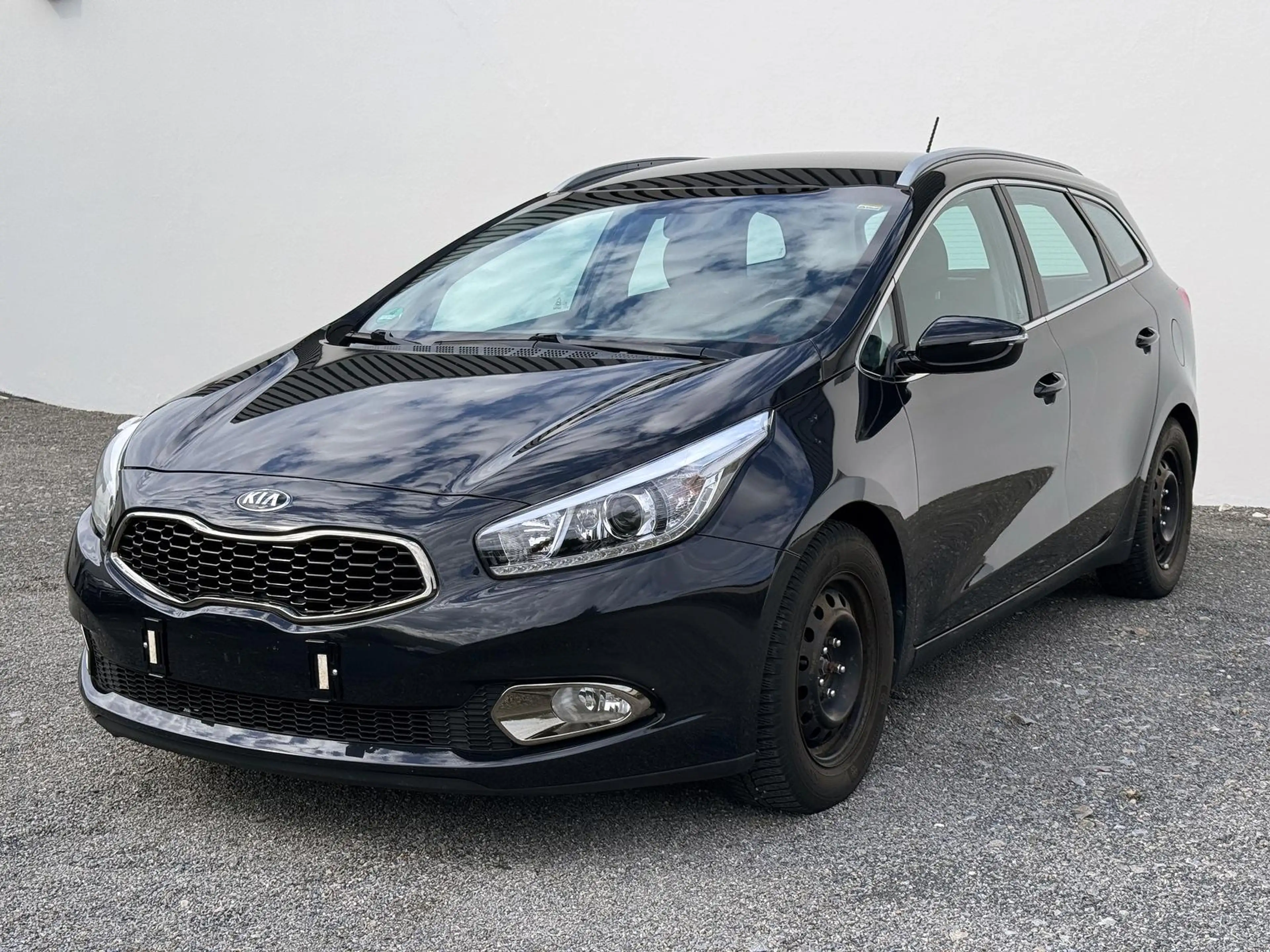 Kia Ceed SW / cee'd SW CEED*1.6 GDI*SPORTSWAGON*SPIRIT*PDC*LED*SITZHEIZ — photo 2