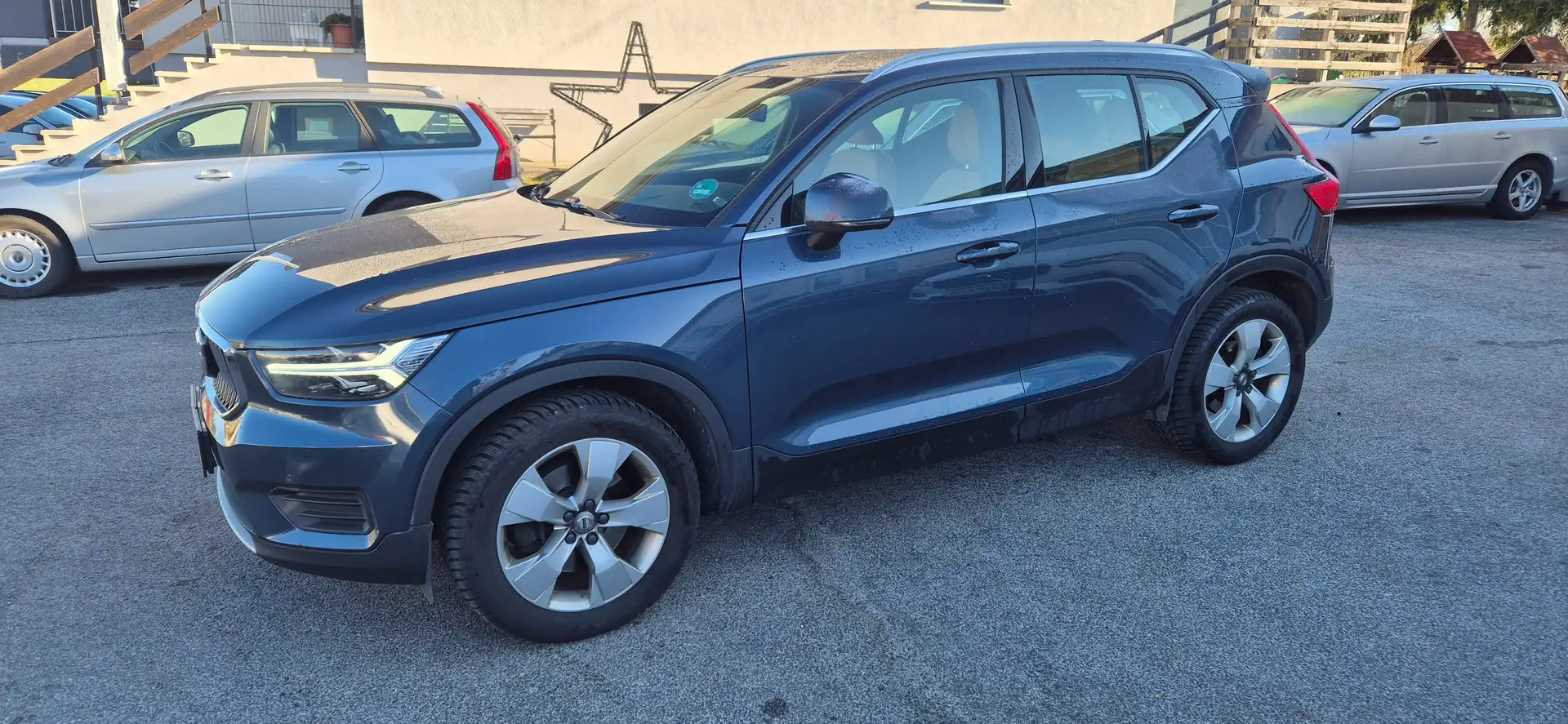 Volvo XC40 Inscription AWD Blau - 1