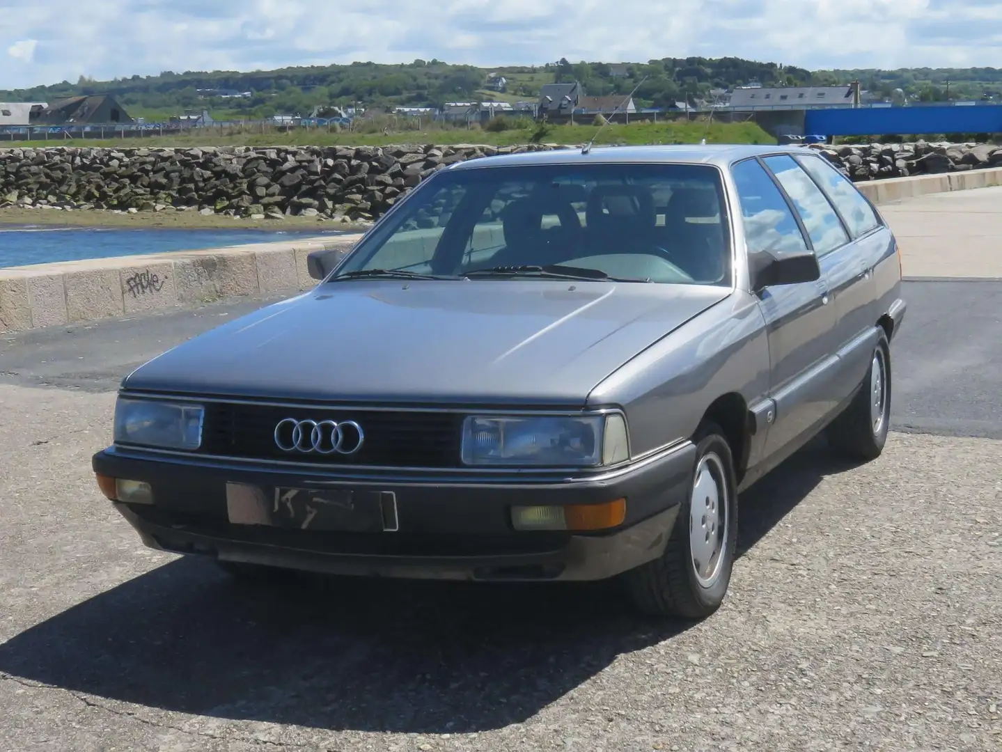 Audi 200 200 Avant 2.2 Tbo Quattro Grau - 2