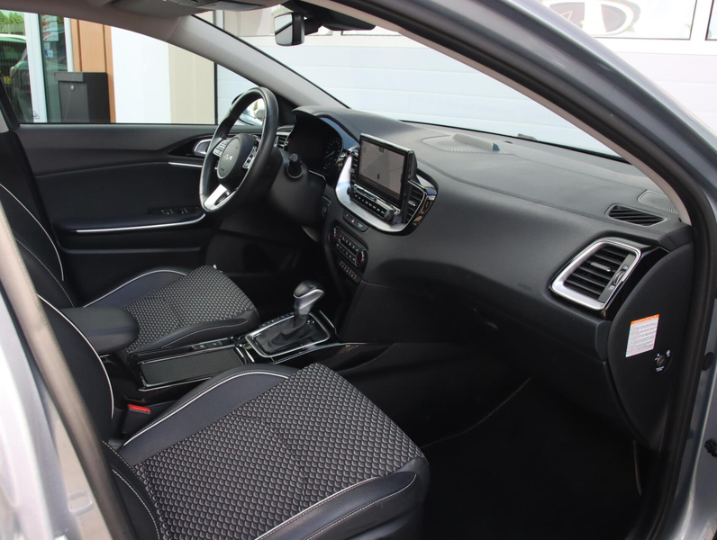 Kia Ceed SW / cee'd SW Sportswagon 1.6 GDI PHEV 140PK DynamicPlusLine | T — photo 35