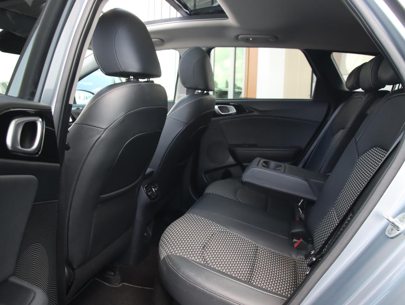 Kia Ceed SW / cee'd SW Sportswagon 1.6 GDI PHEV 140PK DynamicPlusLine | T — photo 7