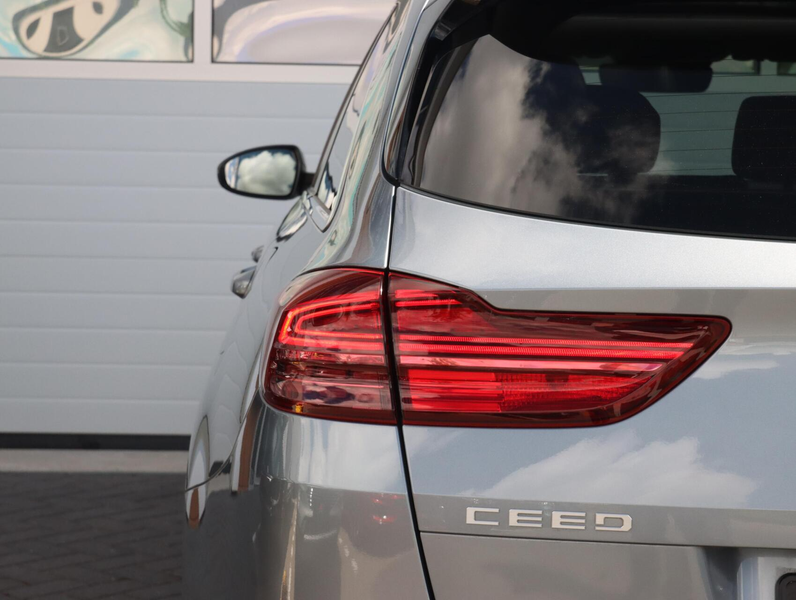 Kia Ceed SW / cee'd SW Sportswagon 1.6 GDI PHEV 140PK DynamicPlusLine | T — photo 47