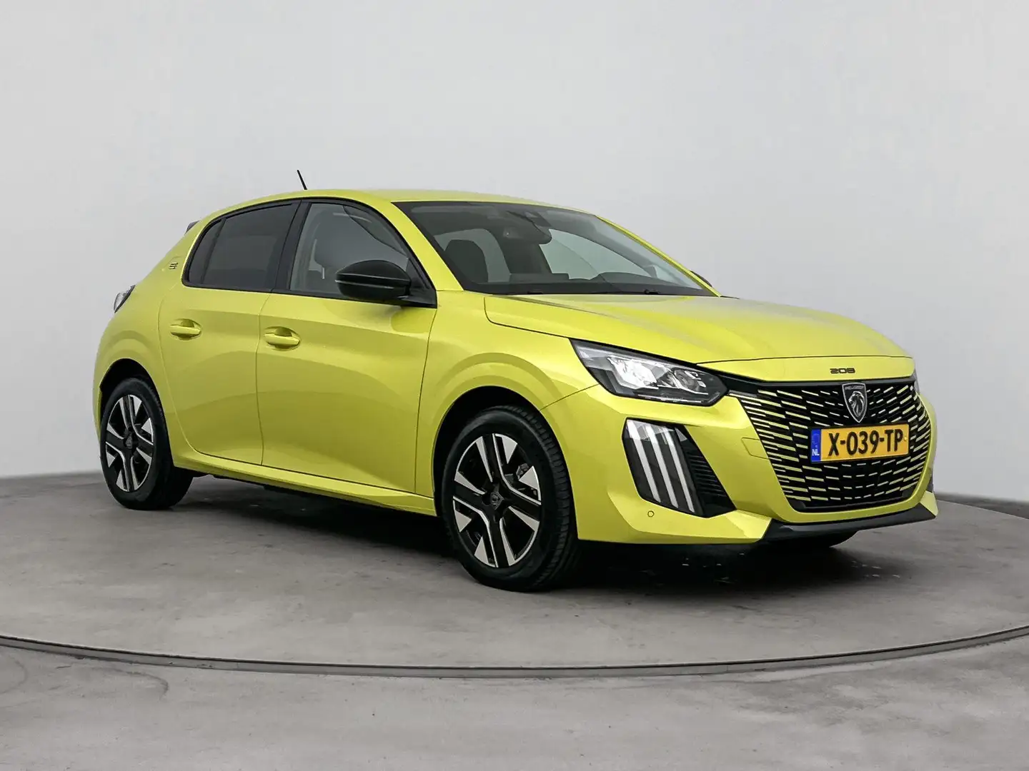 Peugeot e-208 EV 50 kWh 136 pk Style | Fase 3 | Navigatie | Stoe Jaune - 2