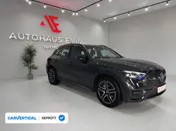 Mercedes-Benz GLC 300 d 4Matic AMG LINE *LED,STANDHEIZUNG,AHK!*