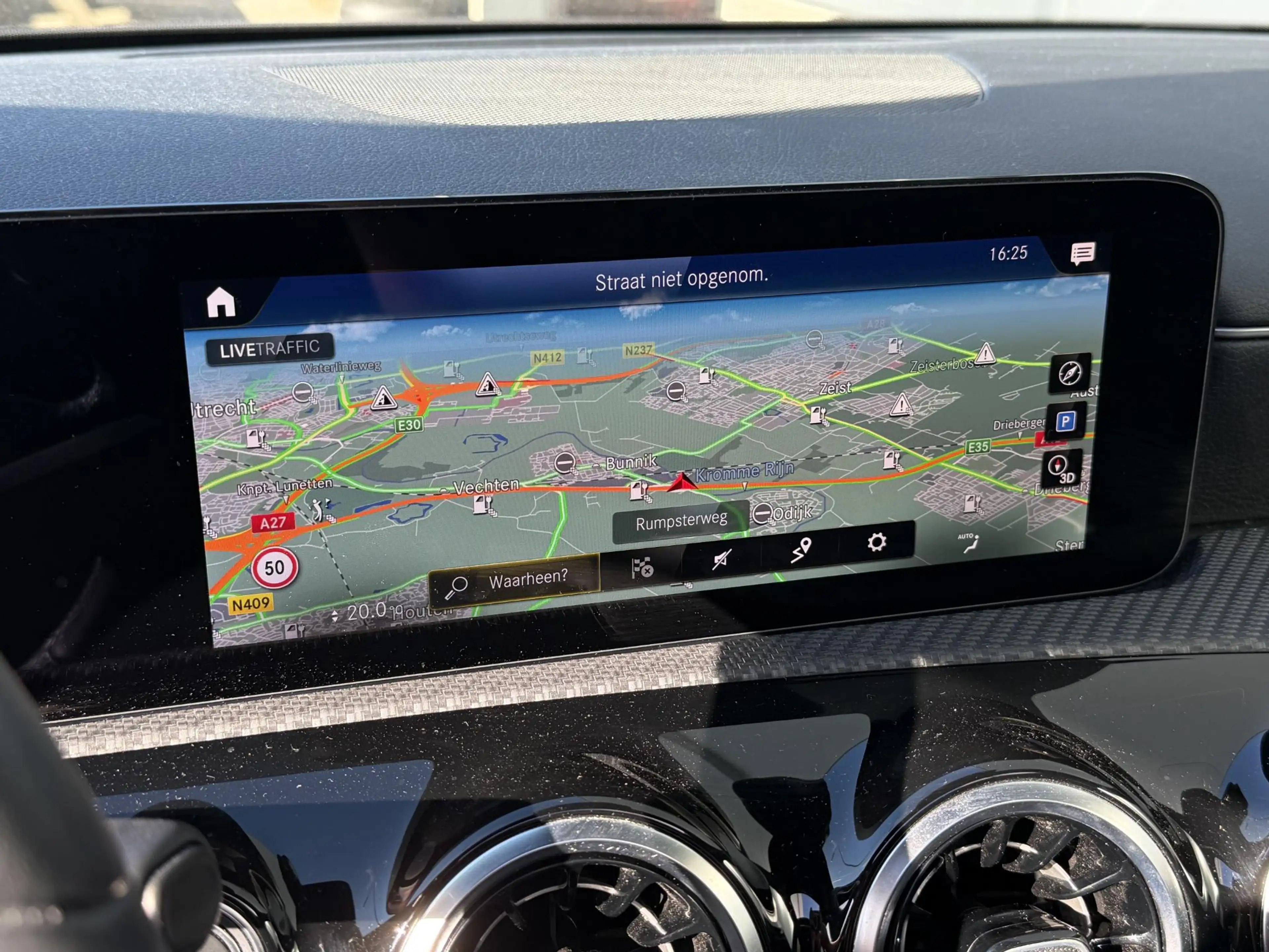 Mercedes-Benz A 250 e Business Line 17"/Panoramadak/Adaptieve cruise/D — photo 19