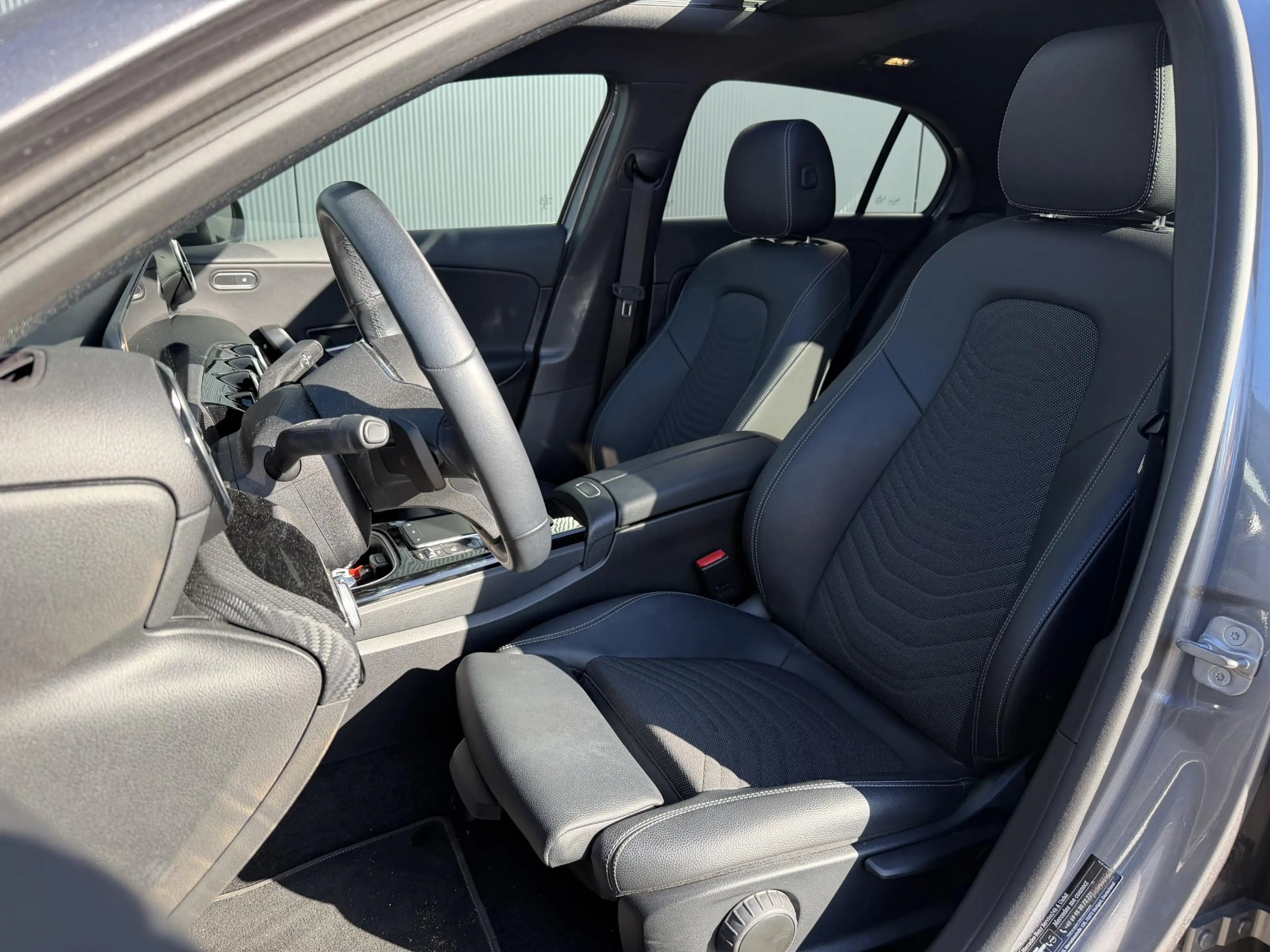 Mercedes-Benz A 250 e Business Line 17"/Panoramadak/Adaptieve cruise/D — photo 7