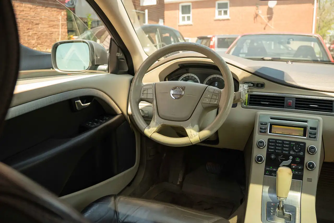 Volvo XC70 снимка Volvo XC70