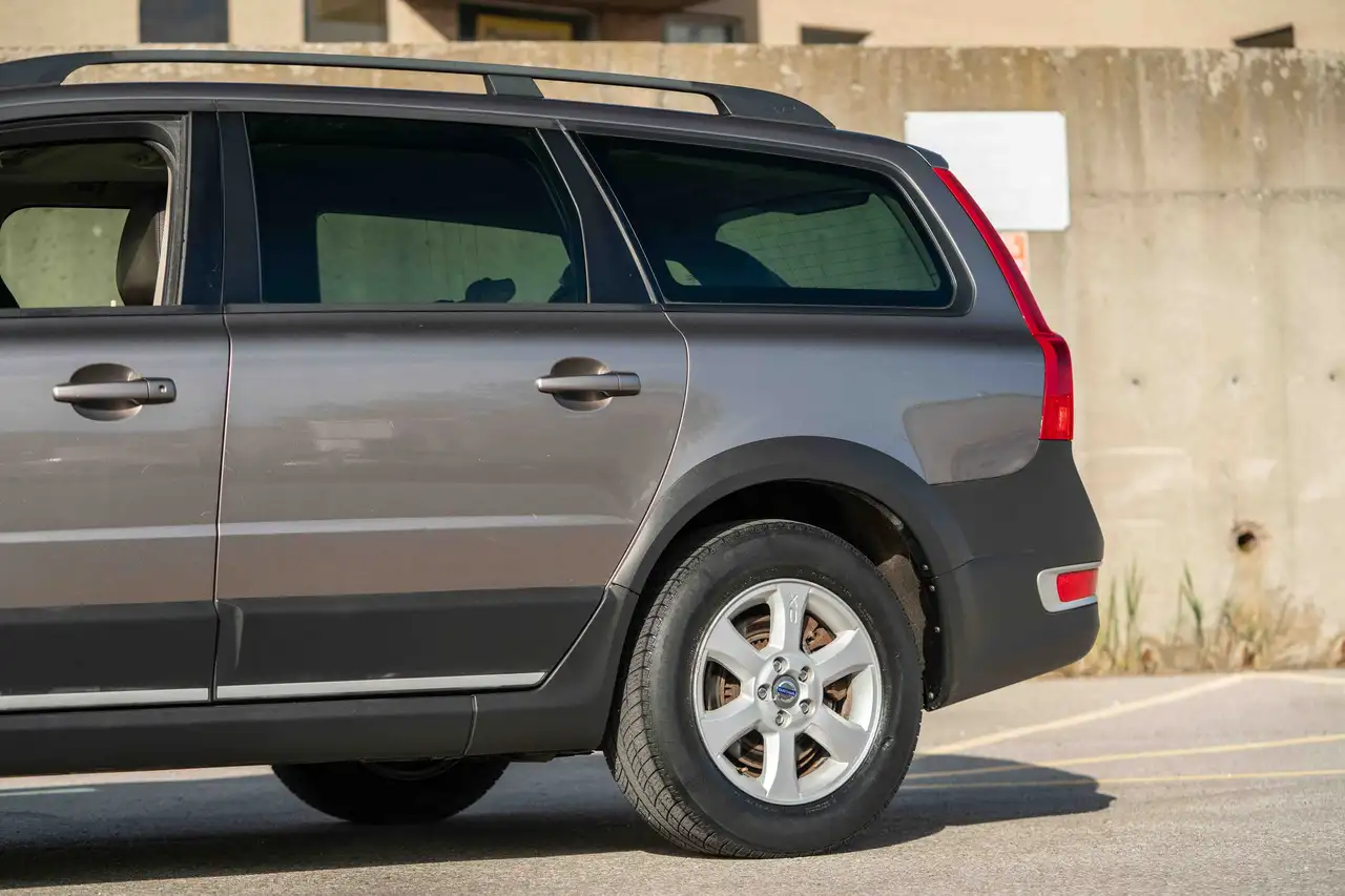 Volvo XC70 снимка Volvo XC70