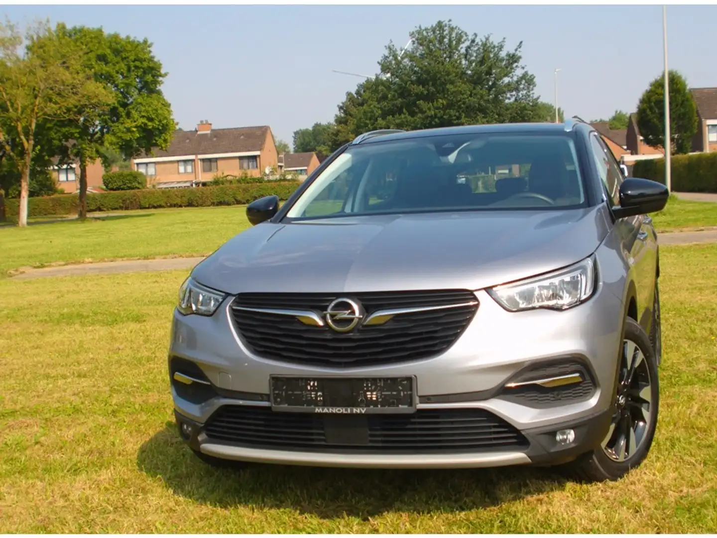 Opel Grandland X Innovation Grijs - 2