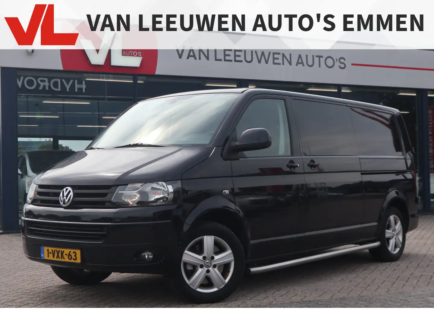 Volkswagen T5 Transporter 2.0 TDI L2H1 DC Comfortline | Automaat | Navi | Cr Zwart - 1