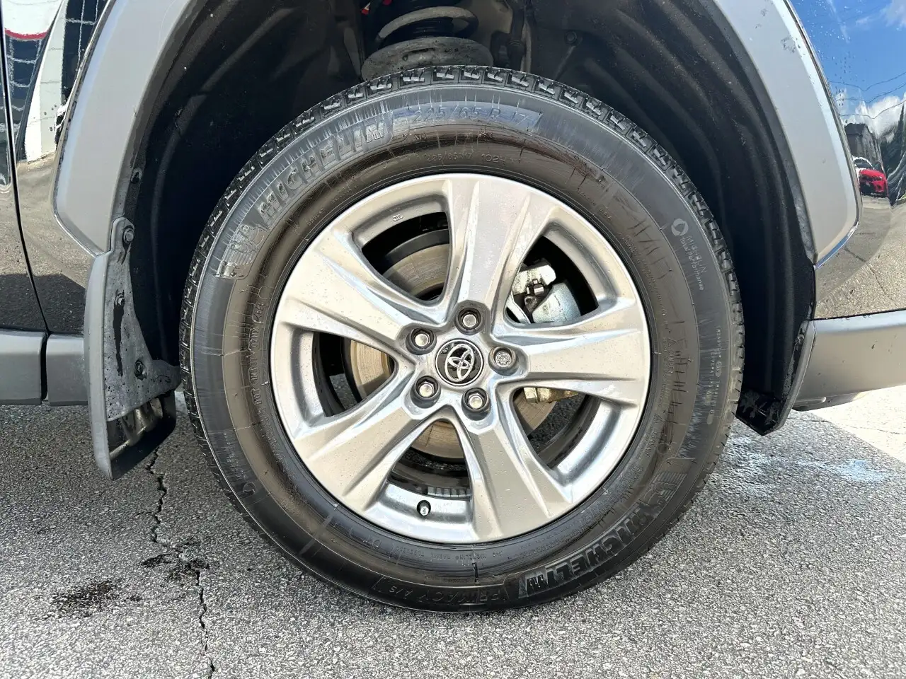 Toyota RAV 4 снимка Toyota RAV 4