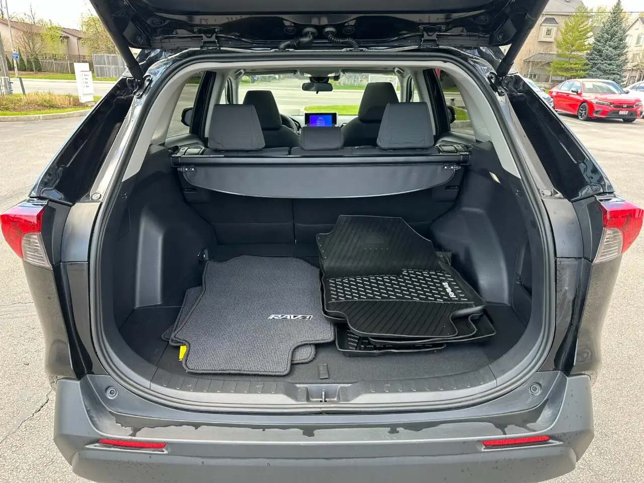 Toyota RAV 4 снимка Toyota RAV 4