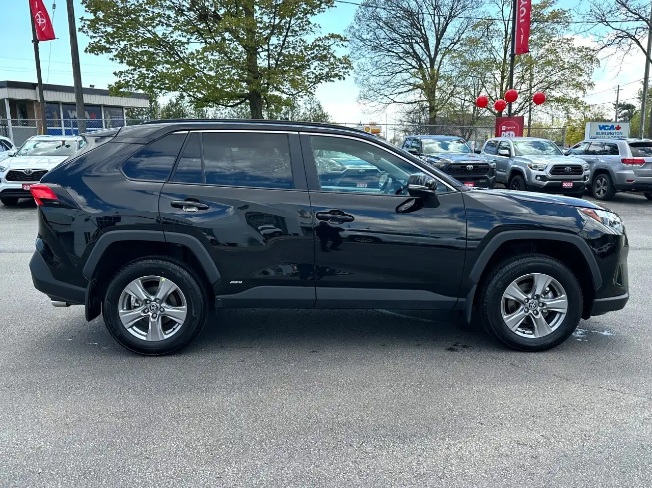 Toyota RAV 4 снимка Toyota RAV 4
