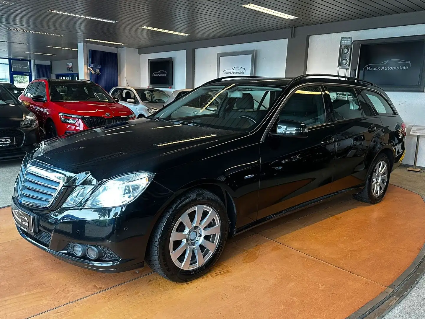 Mercedes-Benz E 220 CDI T-Modell AUT./NAVI/SHZ/PDC/MFL Negro - 1