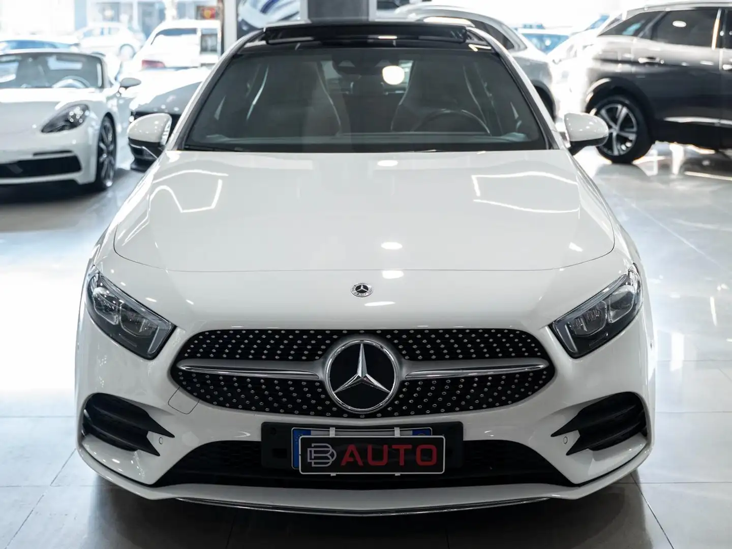 Mercedes-Benz A 200 D PREMIUM PLUS AMG TETTO PACK LUCI XENO NAVI FULL Weiß - 2