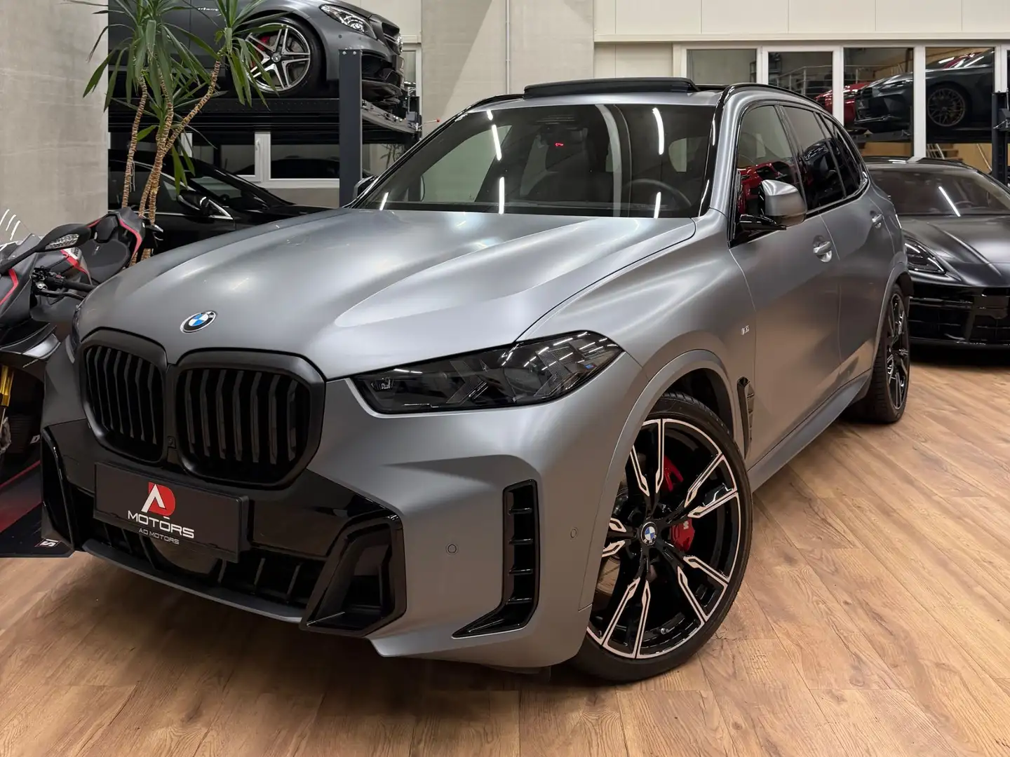 BMW X5 xDrive40d / Bowers / Massage / AHK / Luftfahrwerk Grau - 1
