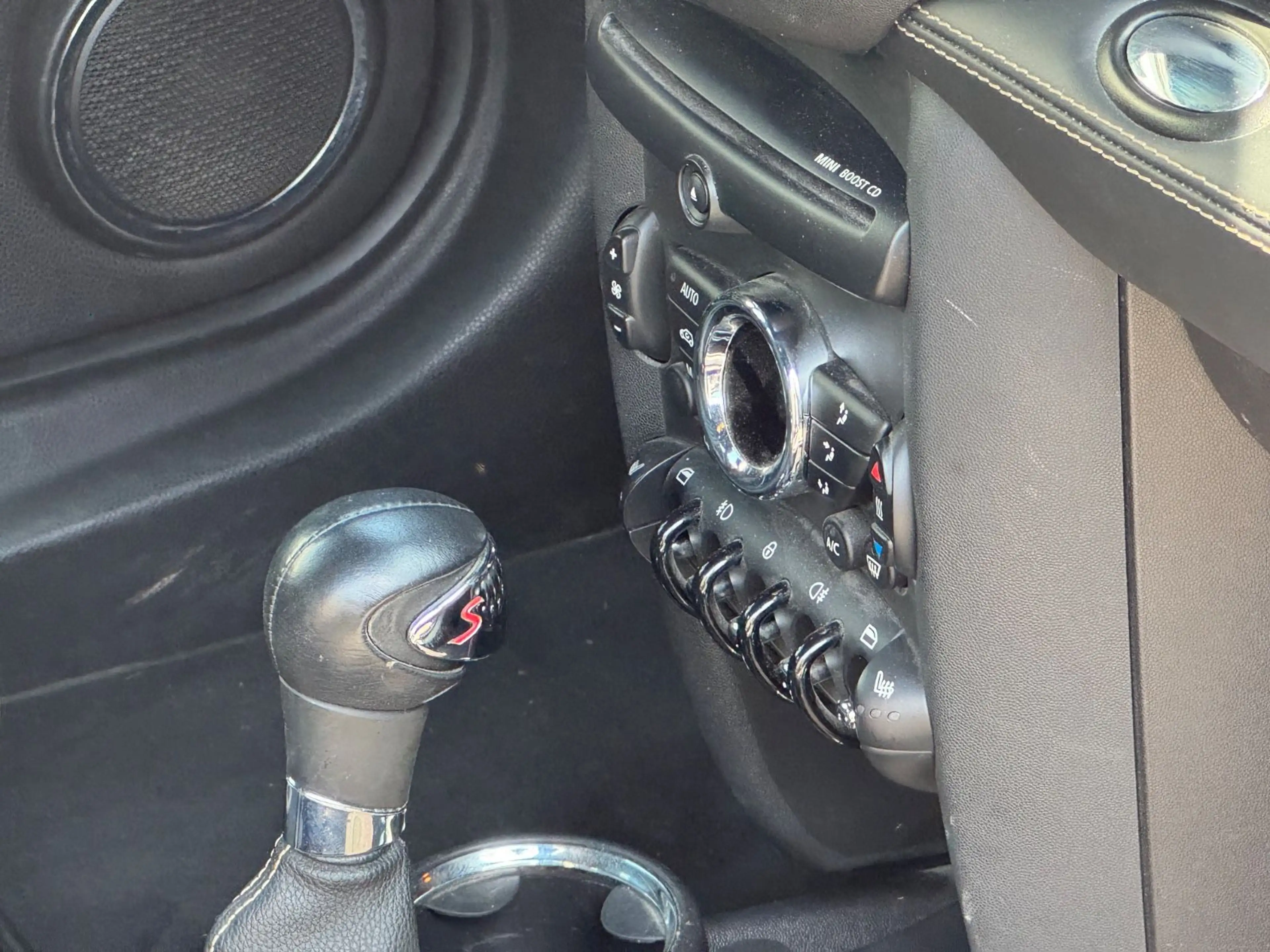 MINI Cooper SD Clubman Cooper SD Bond Street — photo 15