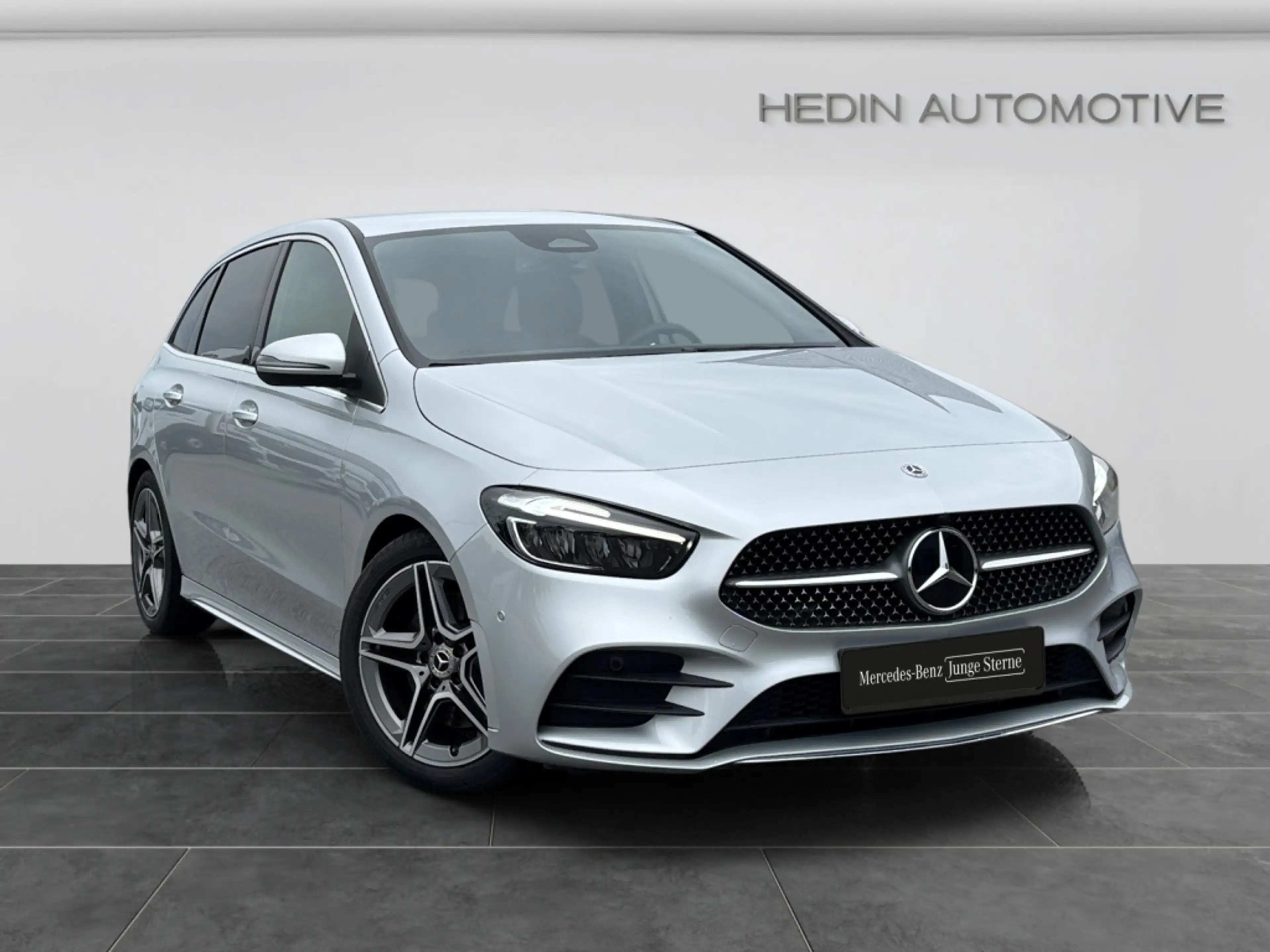 Mercedes-Benz B 220 4M AMG|KEYL|MBUX|SHZ|TEMP|AHK|KAM — photo 5