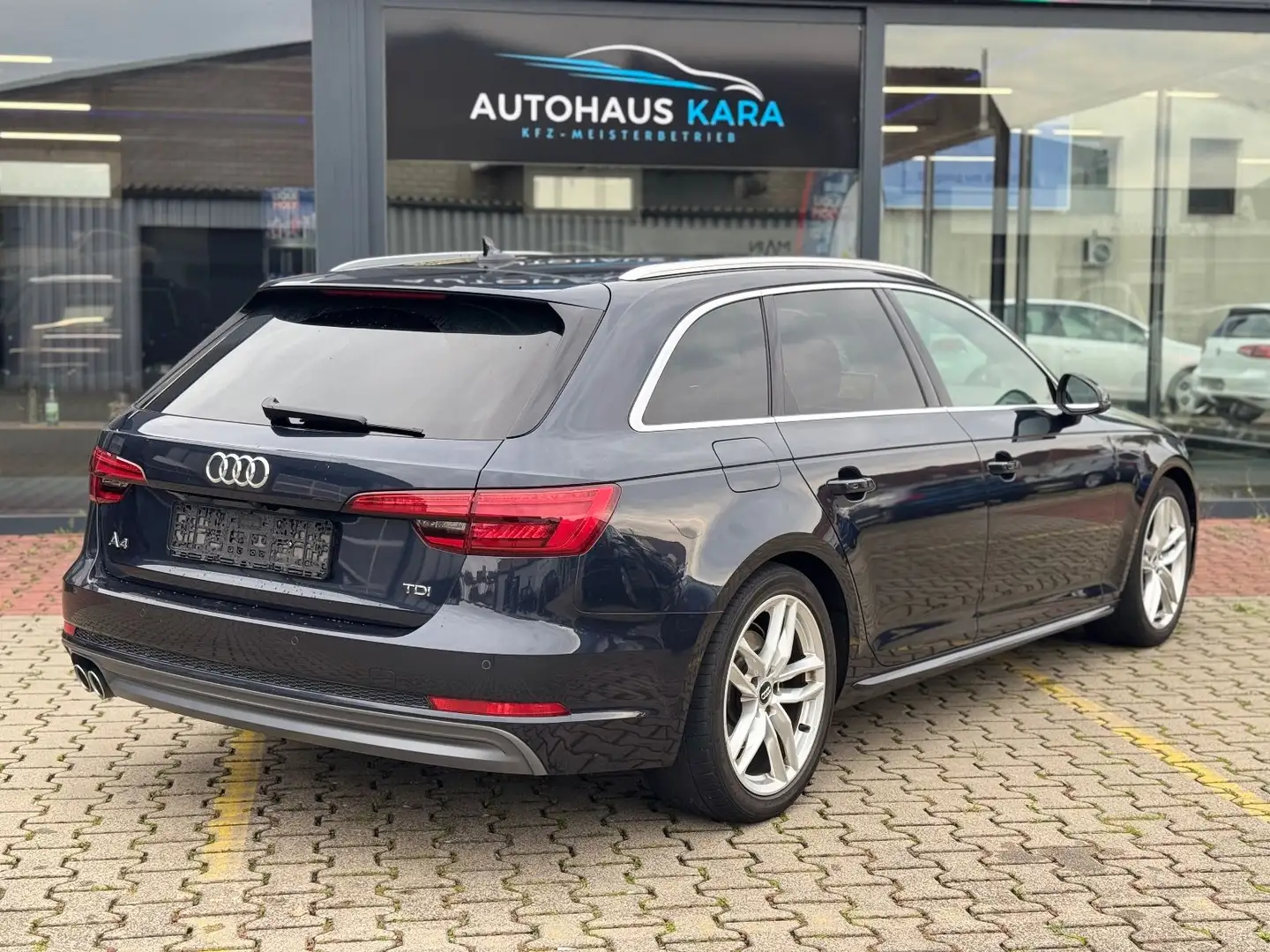 Audi A4 2.0 TDI Avant S line Sport / Plus Blau - 2