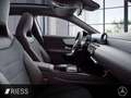 Mercedes-Benz A 250 e  AMG Pano Ambie Night RFK Multibeam SHZ Weiß - thumbnail 11