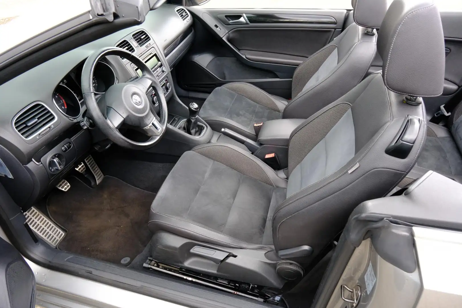 Volkswagen Golf Cabriolet 1.2 TSI BlueMotion Clima|Leder-Alcantara|LMV Gri - 2