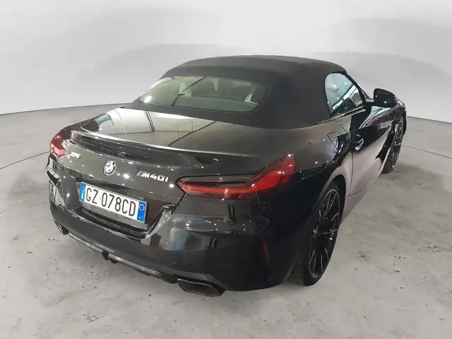 BMW Z4 view 5