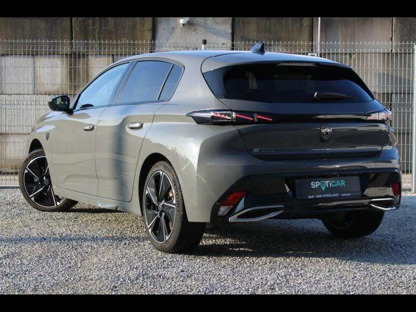 Peugeot 308 First Edition -GPS-ZETELVERW-CAM- Gris - 2