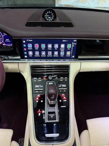 Porsche Panamera 4 E-Hybrid Sport Turismo 462PS/ 1.BESITZ / 18000km Ansicht 46