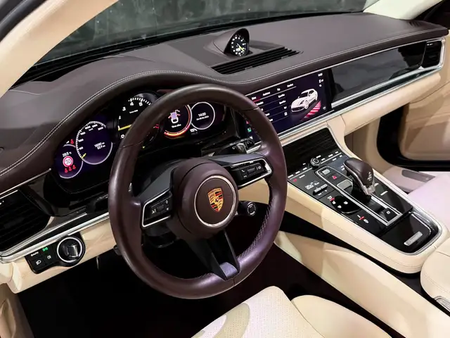Porsche Panamera 4 E-Hybrid Sport Turismo 462PS/ 1.BESITZ / 18000km Ansicht 30