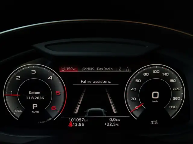 Audi A6 view 13