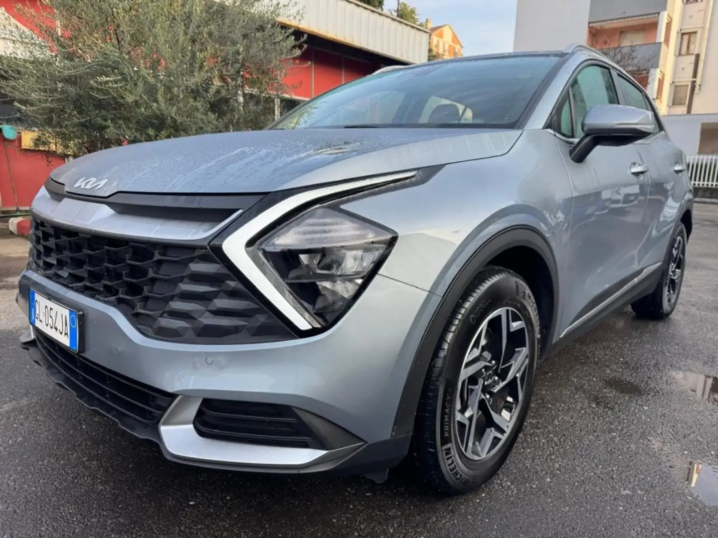 Kia Sportage 1.6 TGDi MHEV DCT Business Gris - 1