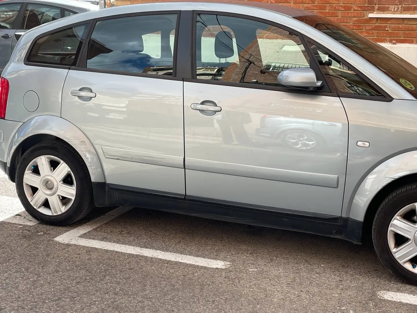 Audi A2 A2 1.6 FSI Azul - 1