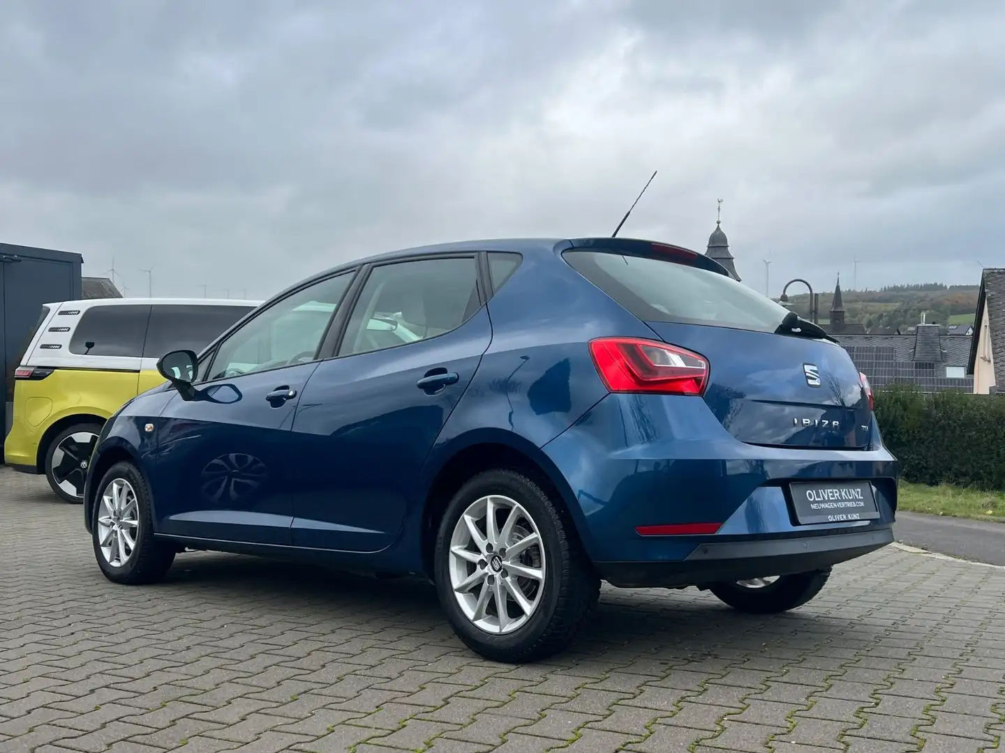SEAT Ibiza Style Xenon Sitzh. Bleu - 2