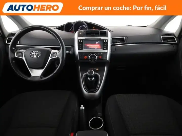 Toyota Corolla Verso 2015, foto 13