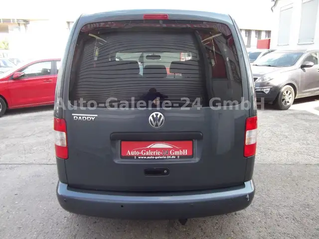 Volkswagen Caddy Life view 6