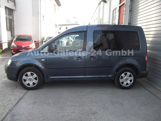 Volkswagen Caddy Life view 8