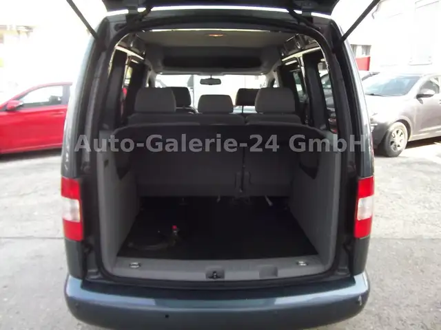 Volkswagen Caddy Life view 7
