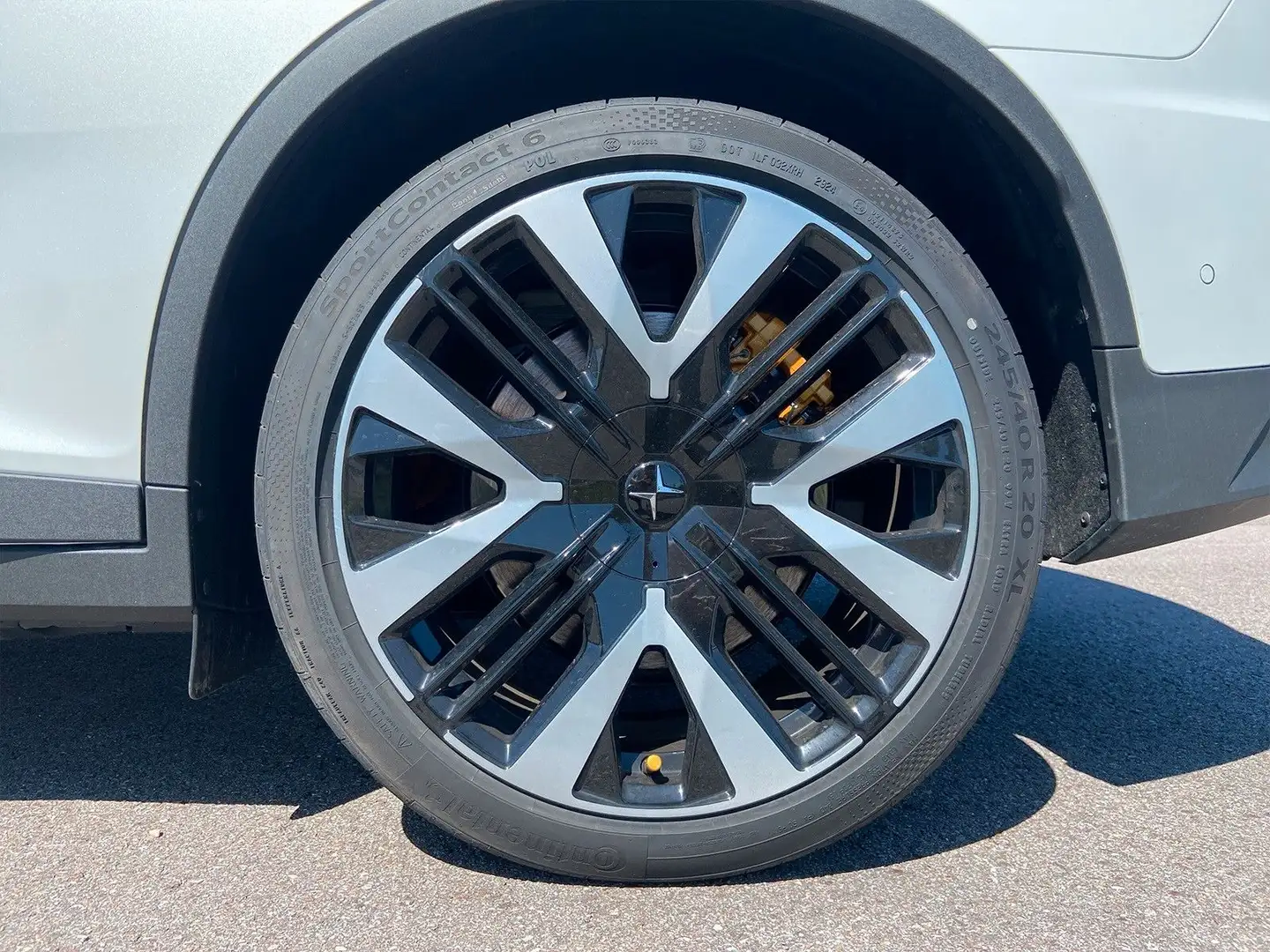 Polestar 2 Long Range Dual Motor Performance MJ 25 Weiß - 2